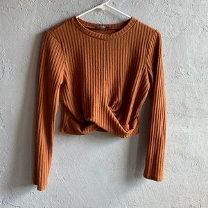 Papermoon Ribbed Longsleeved Crop-Top with Front Twist Detail